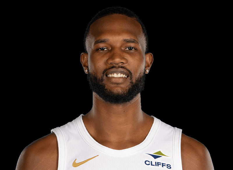 Is Evan Mobley’s shot contest technique advanced for his age?